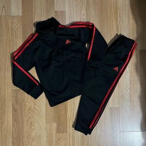 Adidas Sweatsuit